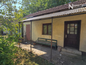 KUĆA SA POMOĆNIM OBJEKTIMA - ALEKSANDROVAC - 164 m2 photo 5