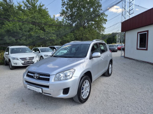 Toyota RAV 4 dizel 2.2d4 4x4 pogon