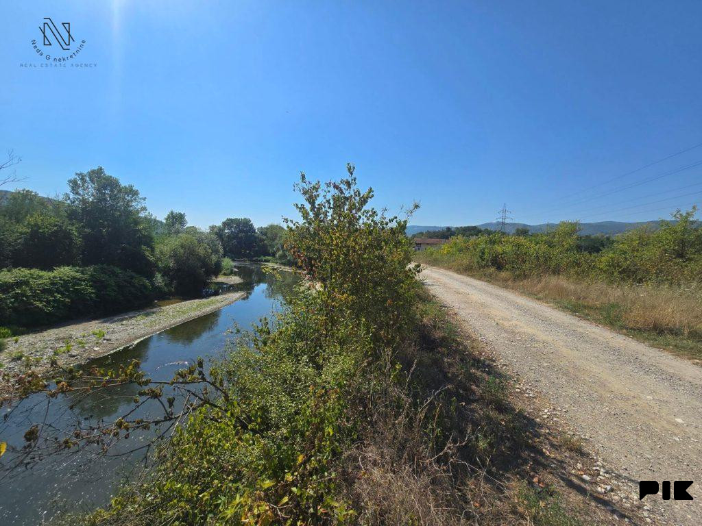 Medeno polje- Vrbanja, plac od 3600m2