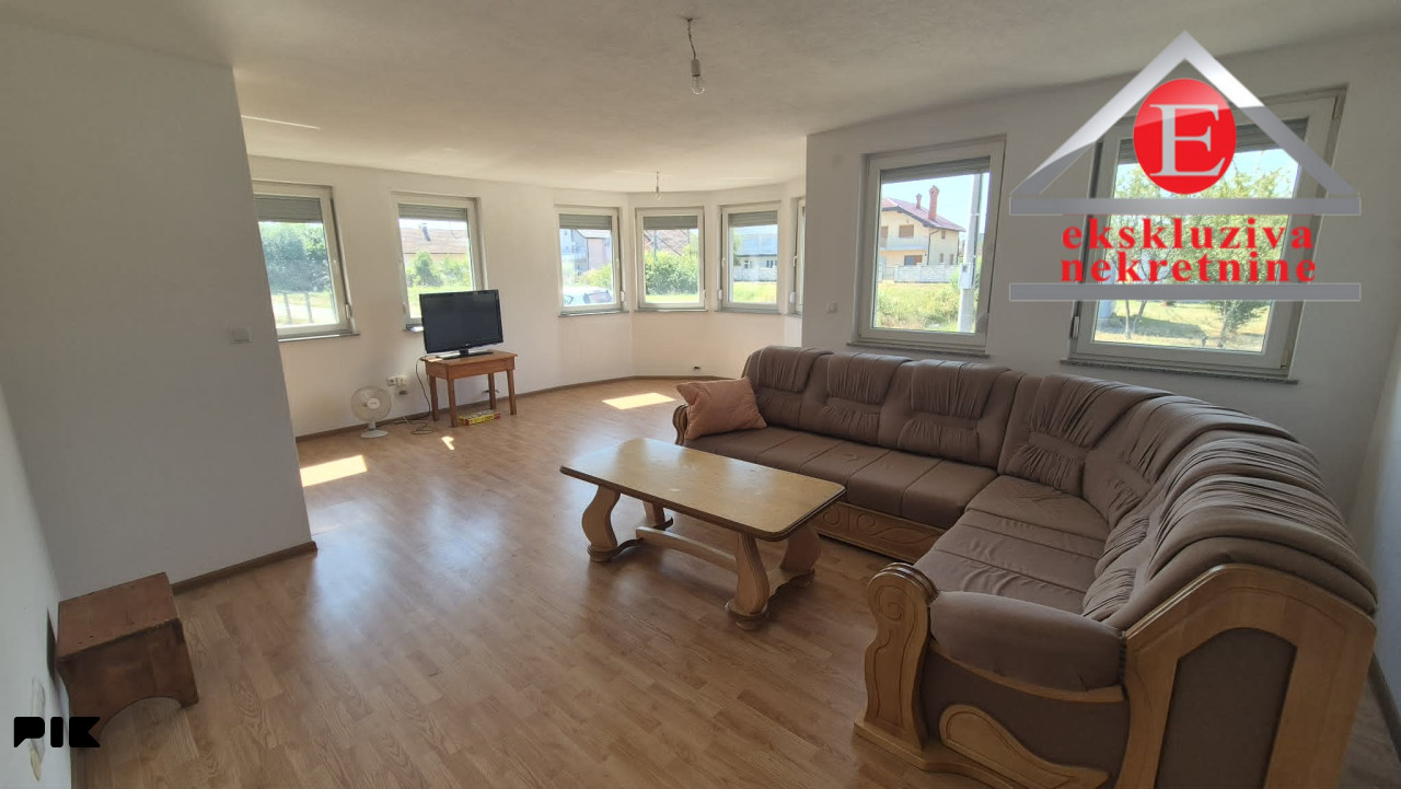 KUĆA U AMERIČKOM STILU POVRŠINE 129 m2 ID 4292/DŠ 8