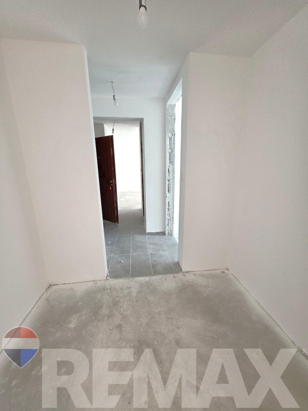 PRODAJA TROSOBNOG STANA- 73,15m2-uskoro useljiv -Budžak -Lazarevo 12