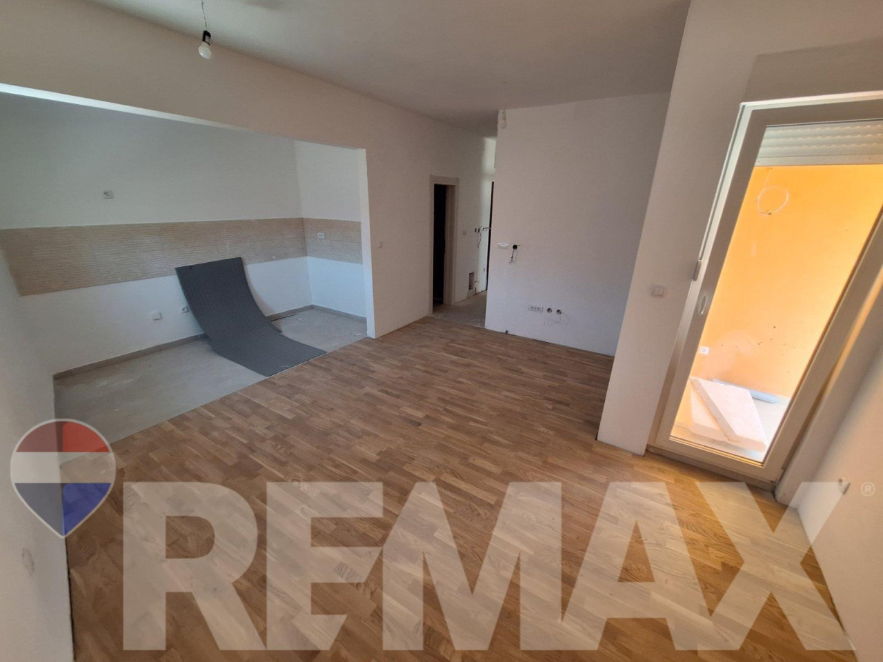 PRODAJA , TROSOBAN STAN  50,61m2-Budžak-Lazarevo 6