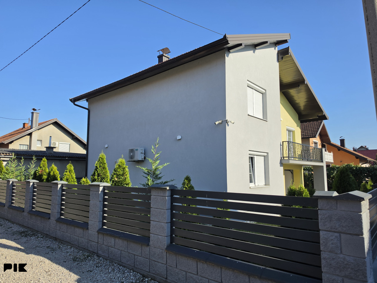 MODERNA PORODIČNA KUĆA U GLUHAKOVCU, BRČKO 16