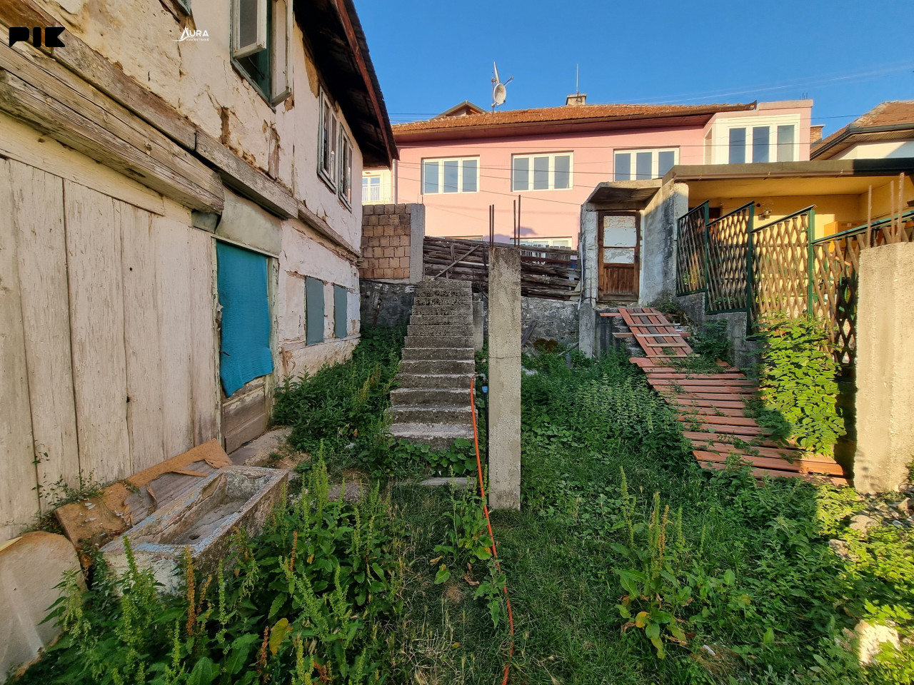 AURA/ Top Zemljište sa pogledom / Vratnik 11