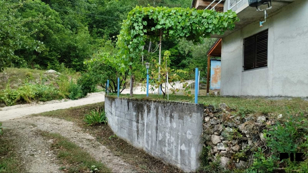 Vikendica u Lađanici (Glavatičevo) 4