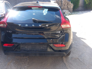 Volvo V40 2.0 dijelovi