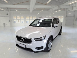 (U DOLASKU)Volvo XC 40 4x4 2020