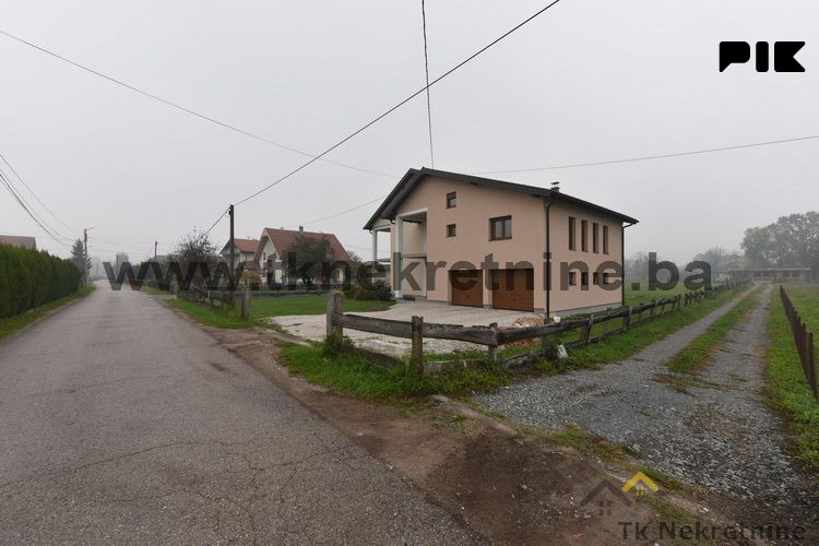 ŽIVINICE-STRAŠANJ - Kvalitetna zemljišna parcela 1778 m2 5