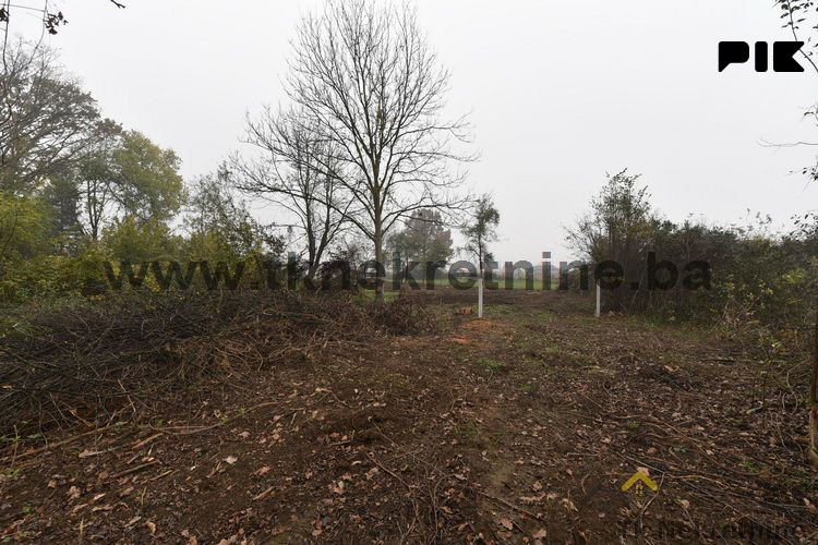 ŽIVINICE-STRAŠANJ - Kvalitetna zemljišna parcela 1778 m2 11