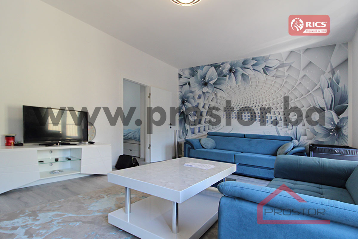 PROSTOR izdaje: Trosoban stan, 64m2, Marijin Dvor