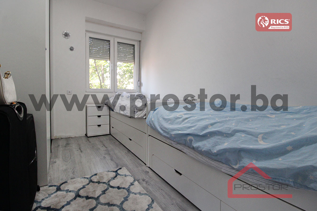 PROSTOR izdaje: Trosoban stan, 64m2, Marijin Dvor 7