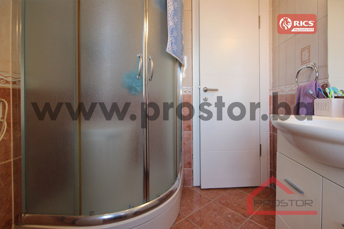 PROSTOR izdaje: Trosoban stan, 64m2, Marijin Dvor 9