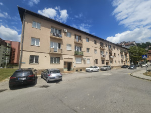 Dvosoban stan / Adema Buće / Novi Grad