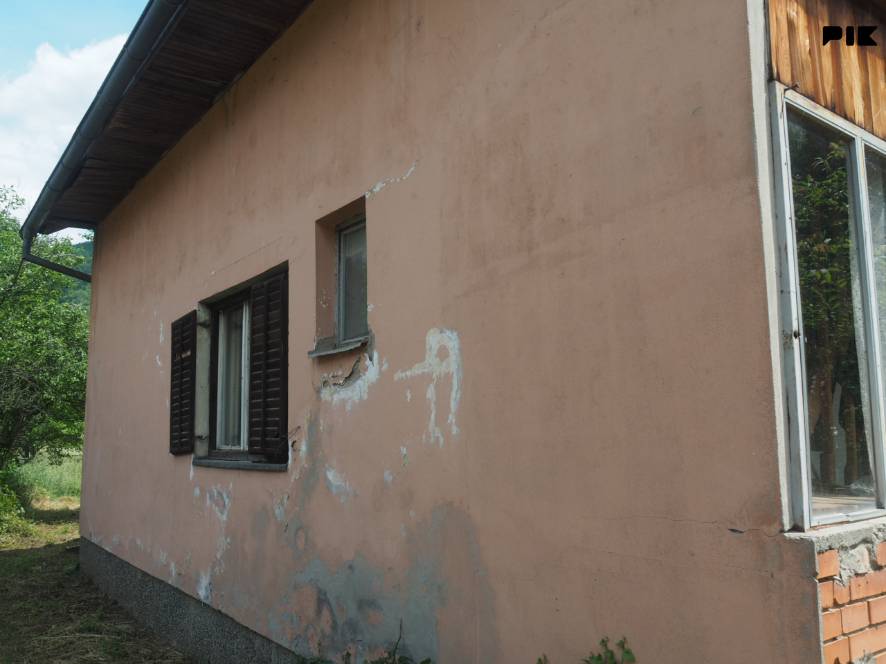 Imanje sa kućom, garaža i zemljištem u Goraždu 4