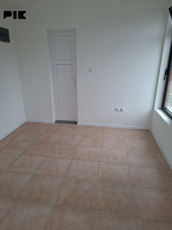 Poslovni prostor Živinice 5