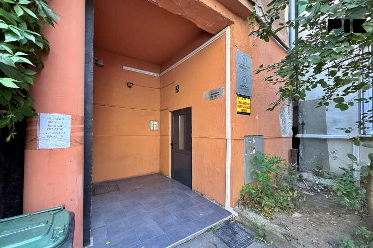 Kancelarijski prostor kod zgrade Općinskog suda, Centar 2