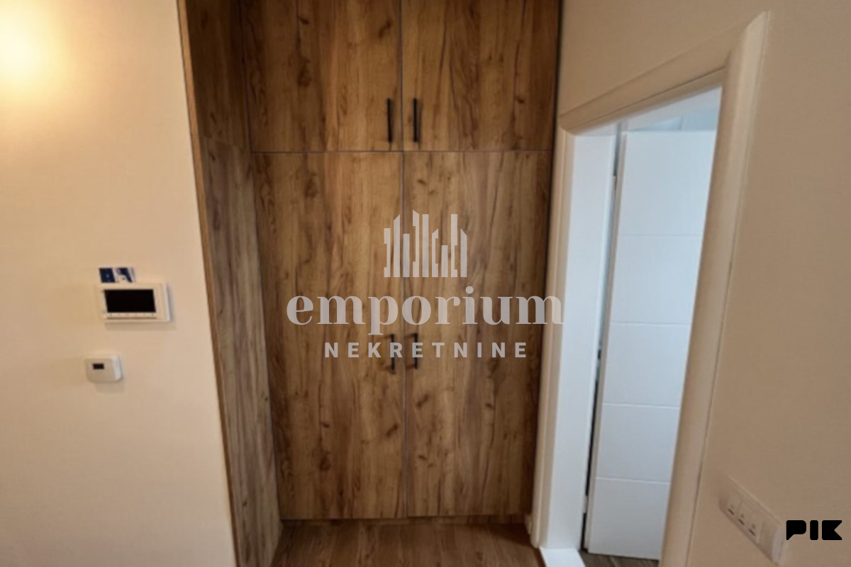 Moderno opremljena garsonjera ID: 2773/EN 8