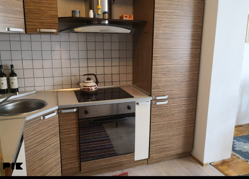 Stanovi i apartmani Ilidža 3