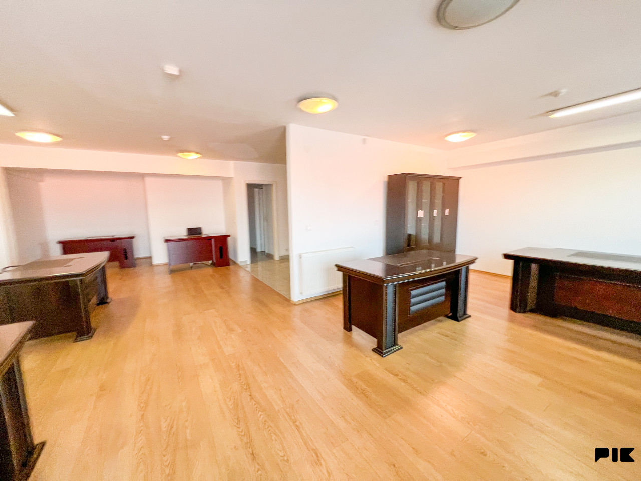 Luksuzan poslovni prostor Centar Ilidža 140m2 Grand Centar 13