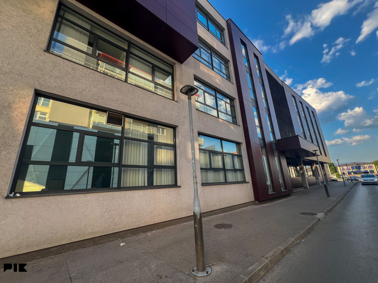 Luksuzan poslovni prostor Centar Ilidža 140m2 Grand Centar 20