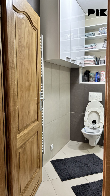 PRODAJA OPREMLJENOG STANA SA OTVORENIM POGLEDOM- Tibra 7