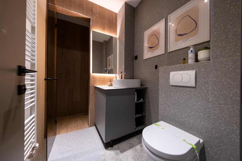 Prodaja unikatan nov apartman Poljice Jahorina 10