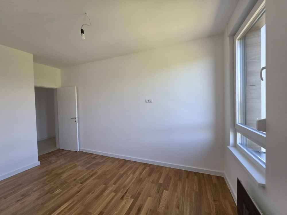 Trosoban nov apartman prodaja Trebević 15