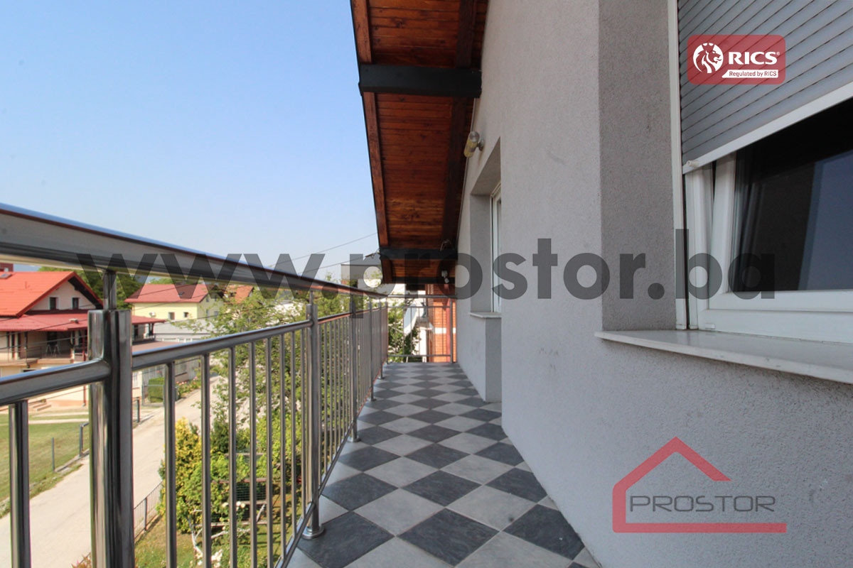 PROSTOR izdaje: Stambeno-poslovni objekat, Istočno Sarajevo 18