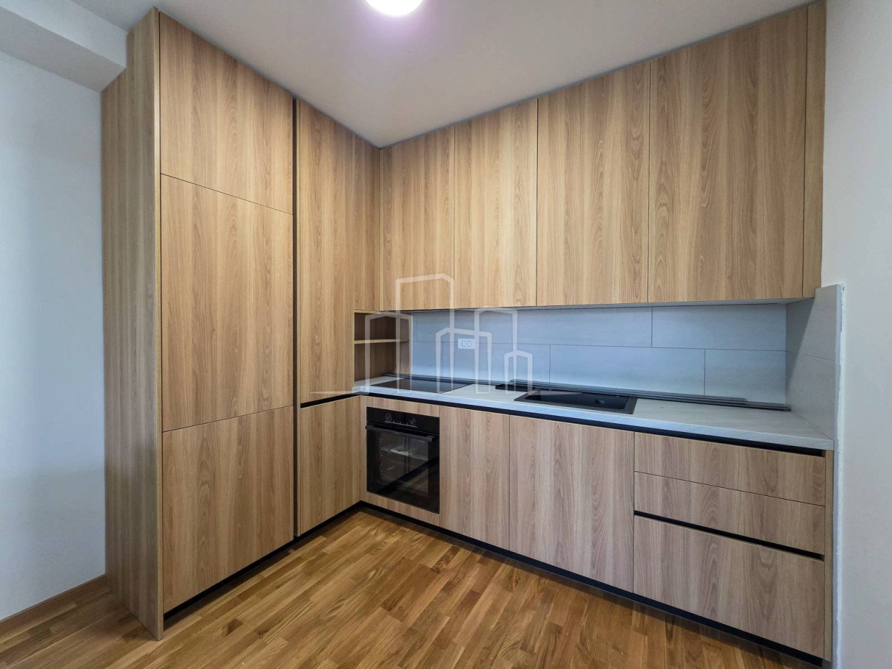 Apartman sa dvije spavaće sobe, skijašnicom i garažom  Jahorina 6