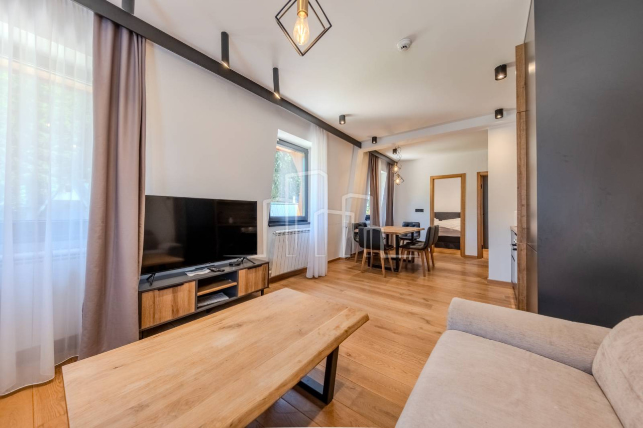 JAHORINA  DVOSJED  Penthouse apartman 49m2  2 spavaće sobe 3