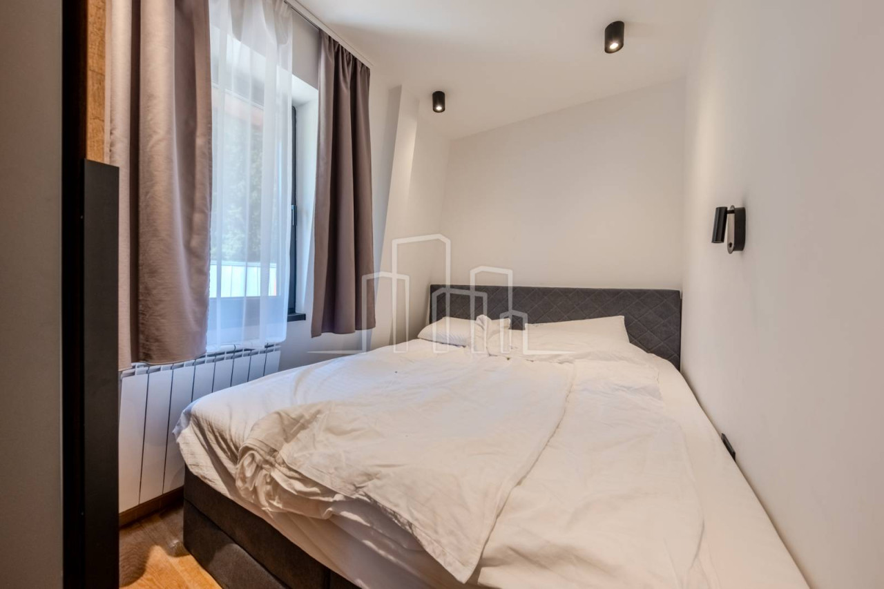 JAHORINA  DVOSJED  Penthouse apartman 49m2  2 spavaće sobe 13