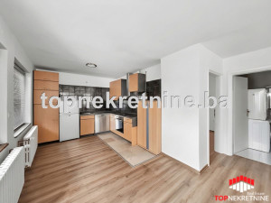 Kuća Pr+1+Pk površine 256m2 sa 2 garaže i terasom na Bjelavama photo 4