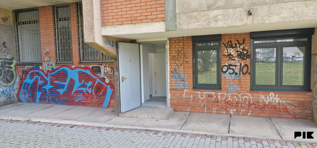 Poslovni prostor Lukavac 106.5m2 3