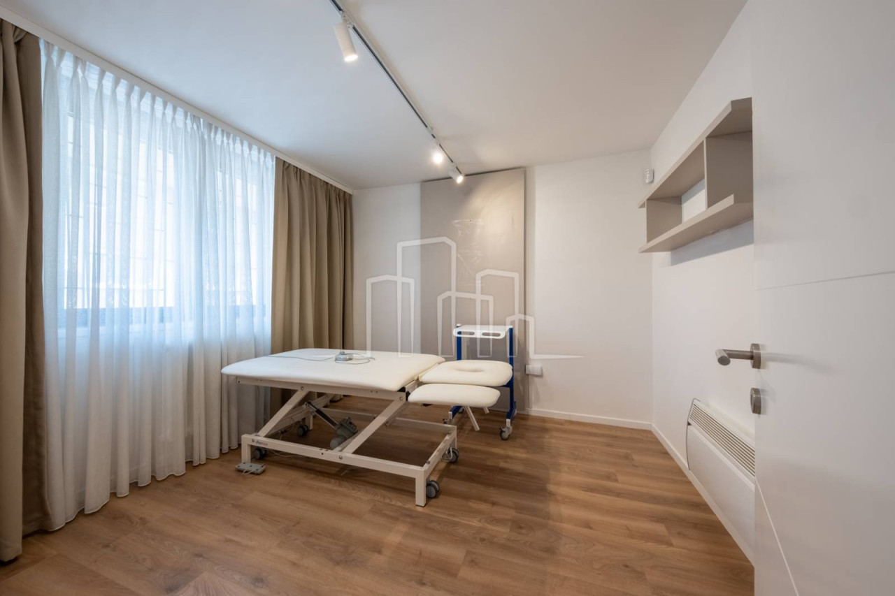 Prodaja Višenamjenski Poslovni prostor Bjelave Višnjik Centar 17