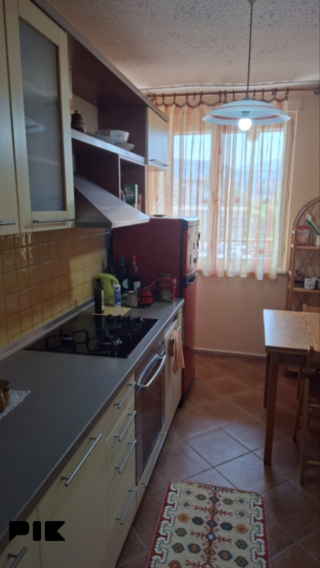 Stanovi i apartmani Zenica 4