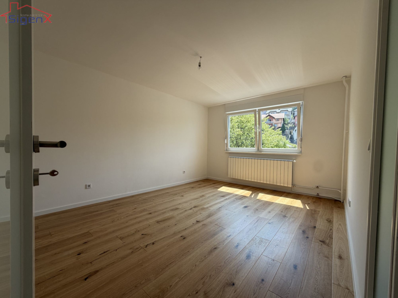 NOVO ADAPTIRAN/Dvosoban stan/Novi Grad/50m2/1.sprat/balkon/C-faza photo 2