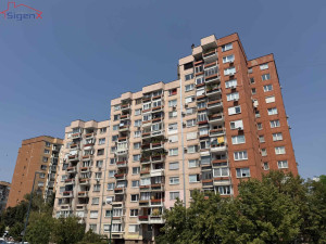 NOVO ADAPTIRAN/Dvosoban stan/Novi Grad/50m2/1.sprat/balkon/C-faza