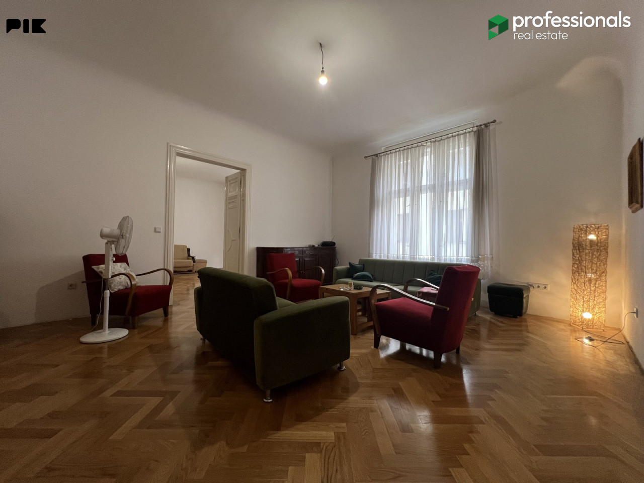 Renoviran stan Marijin Dvor Centar Sarajevo 8