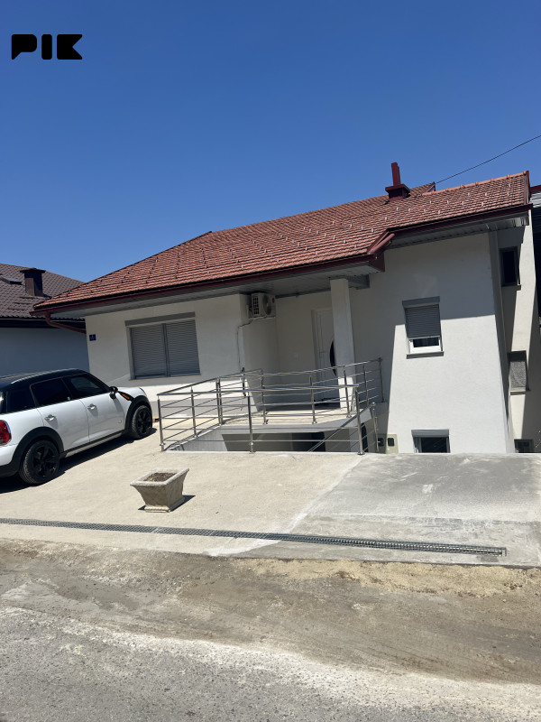 Kuća Velika Kladuša centar 3