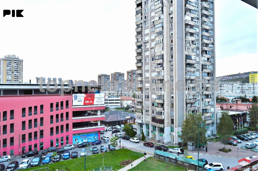 STAN HRASNO - MALTA AZIZE ŠAĆIRBEGOVIC 57m2 sa balkonom photo 2