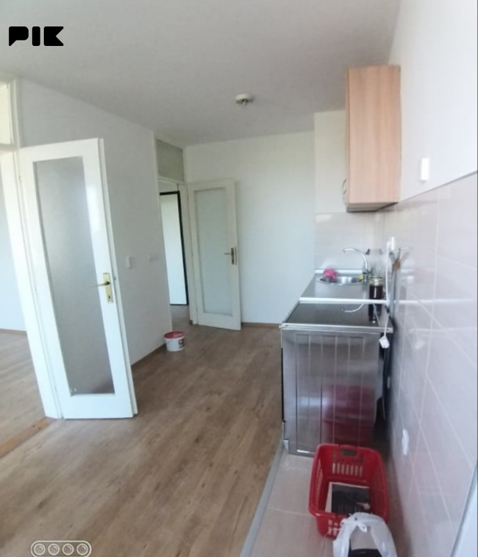 STAN HRASNO - MALTA AZIZE ŠAĆIRBEGOVIC 57m2 sa balkonom photo 3