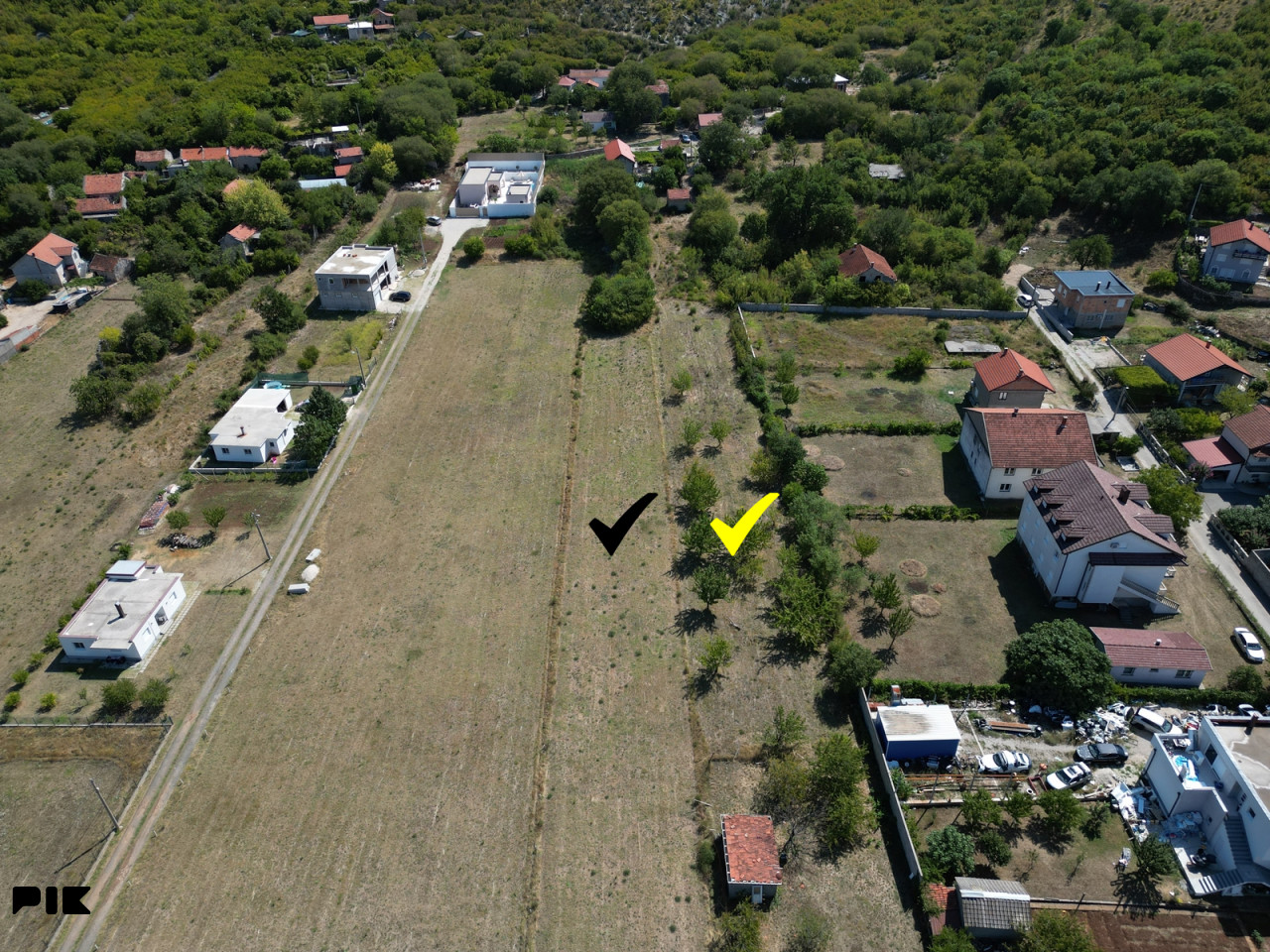 Parcela od 2000m2 sa mogućnošću proširenja za još cca 2000m2