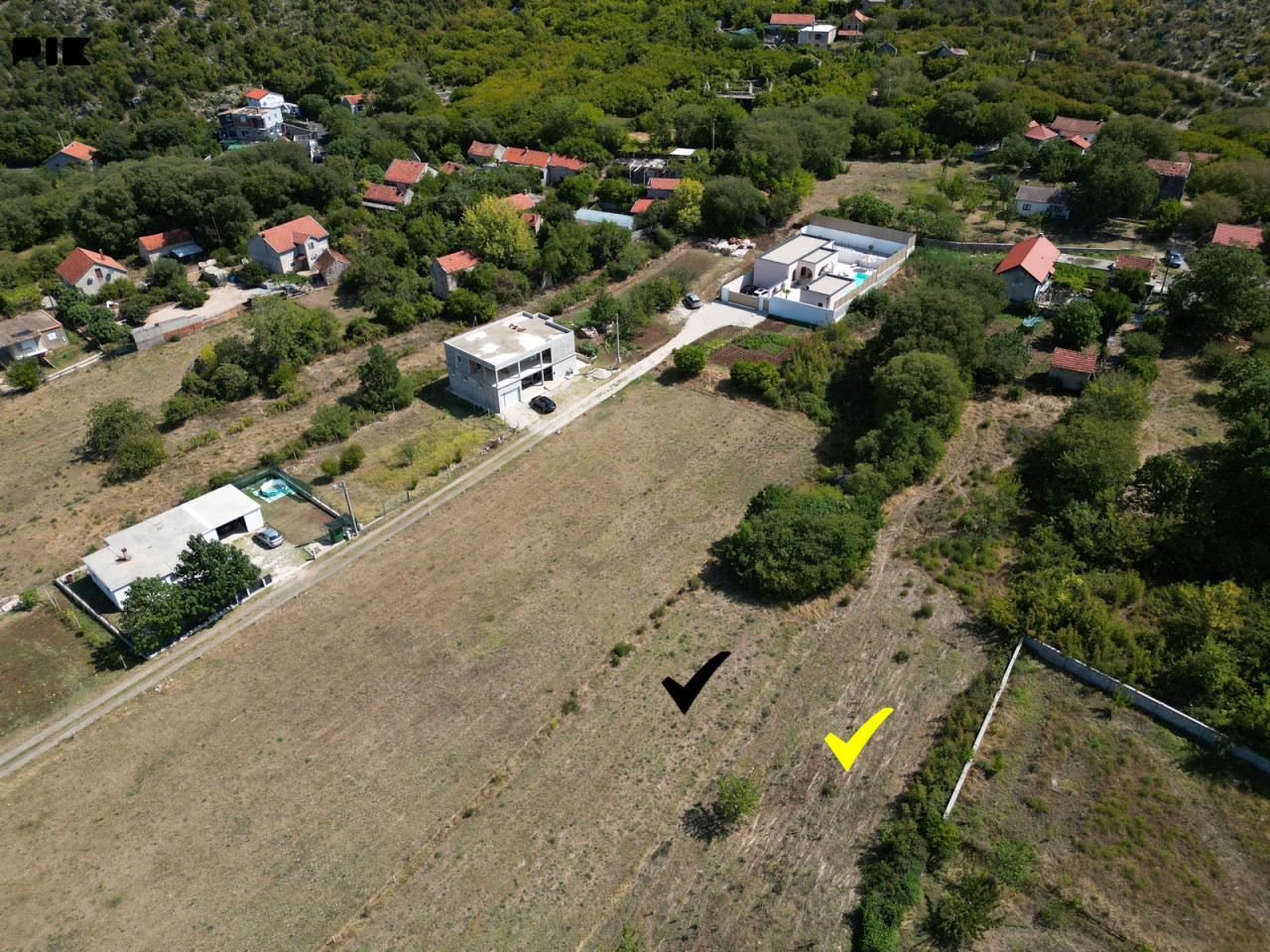 Parcela od 2000m2 sa mogućnošću proširenja za još cca 2000m2 4