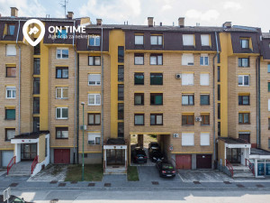 ON TIME prodaje: Renoviran trosoban stan Sarajevo Vogošća