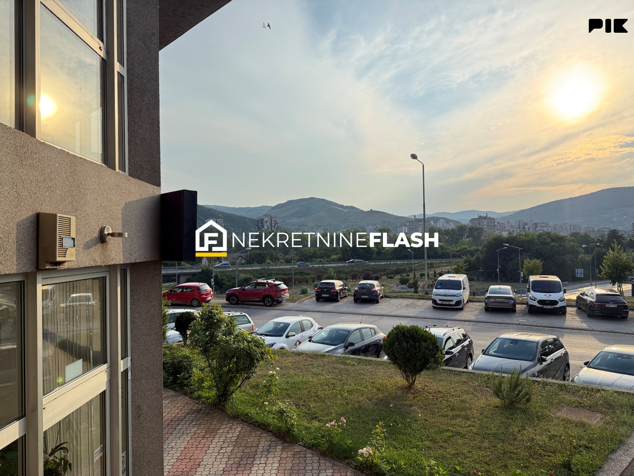 FLASH: Poslovni prostor - ZENICA - Marjanovića put / Jabuka 22