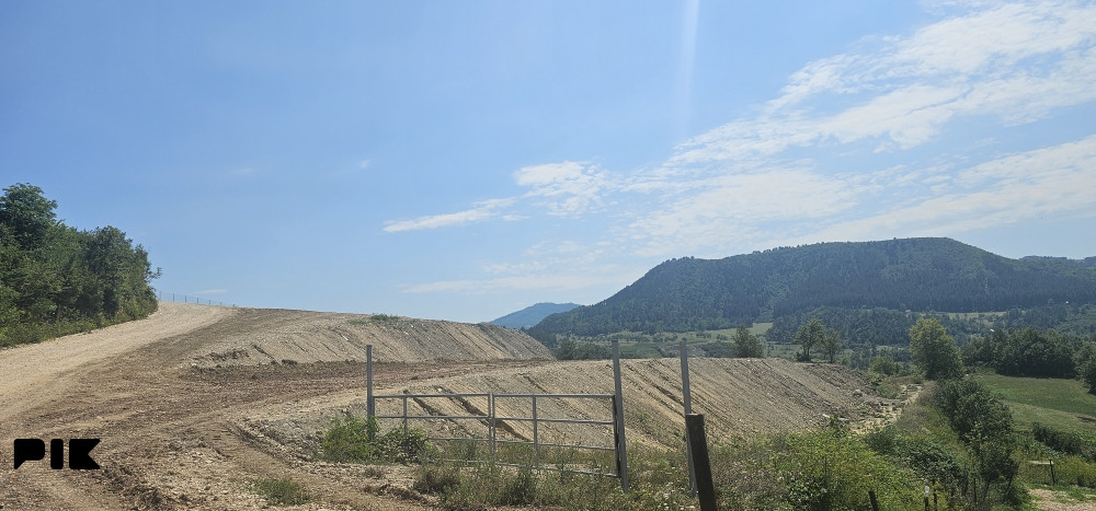 Zemljište 15 minuta od centra Zenice ,pogled na Zenicu 6