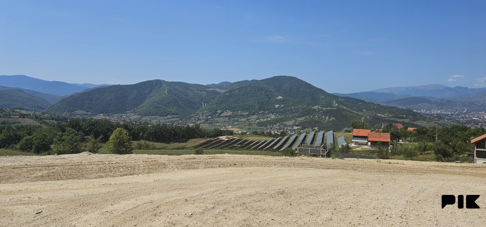 Zemljište 15 minuta od centra Zenice ,pogled na Zenicu 8