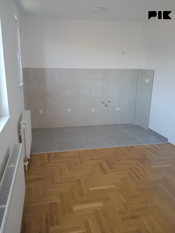 Izdaje se garsonjera 26m2 u centru, Bijeljina 4
