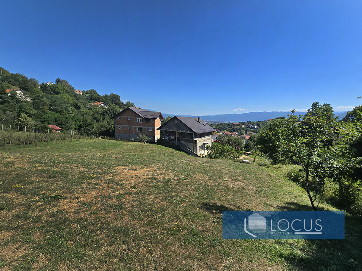LOCUS: Zemljište površine 1.788m2, Dobroševići, N. Grad 2