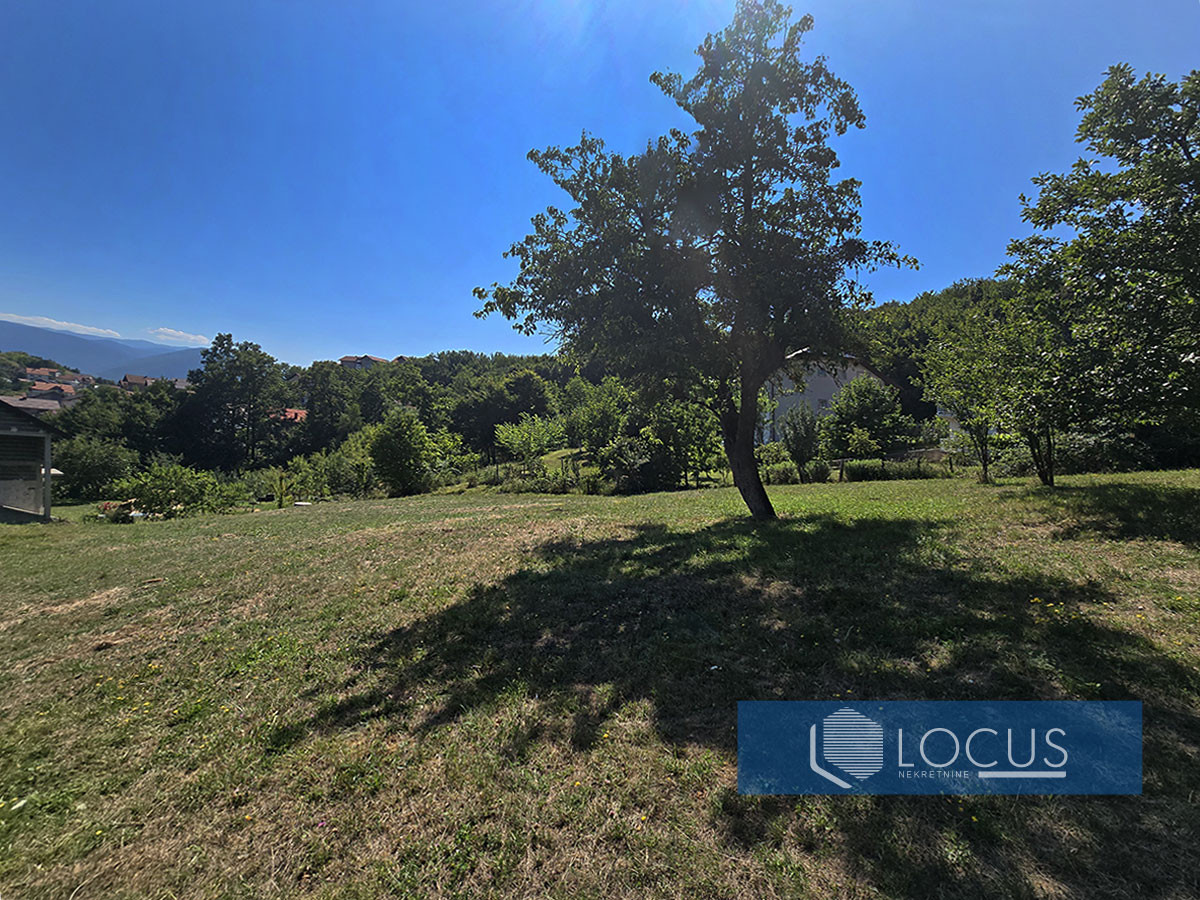 LOCUS: Zemljište površine 1.788m2, Dobroševići, N. Grad 7